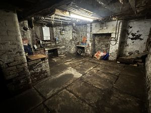 Photo 11- click for photo gallery